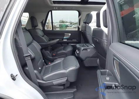 2025 Ford Expedition Platinum z USA, uszkodzony, nr VIN 1FMJU1M83SEA46454